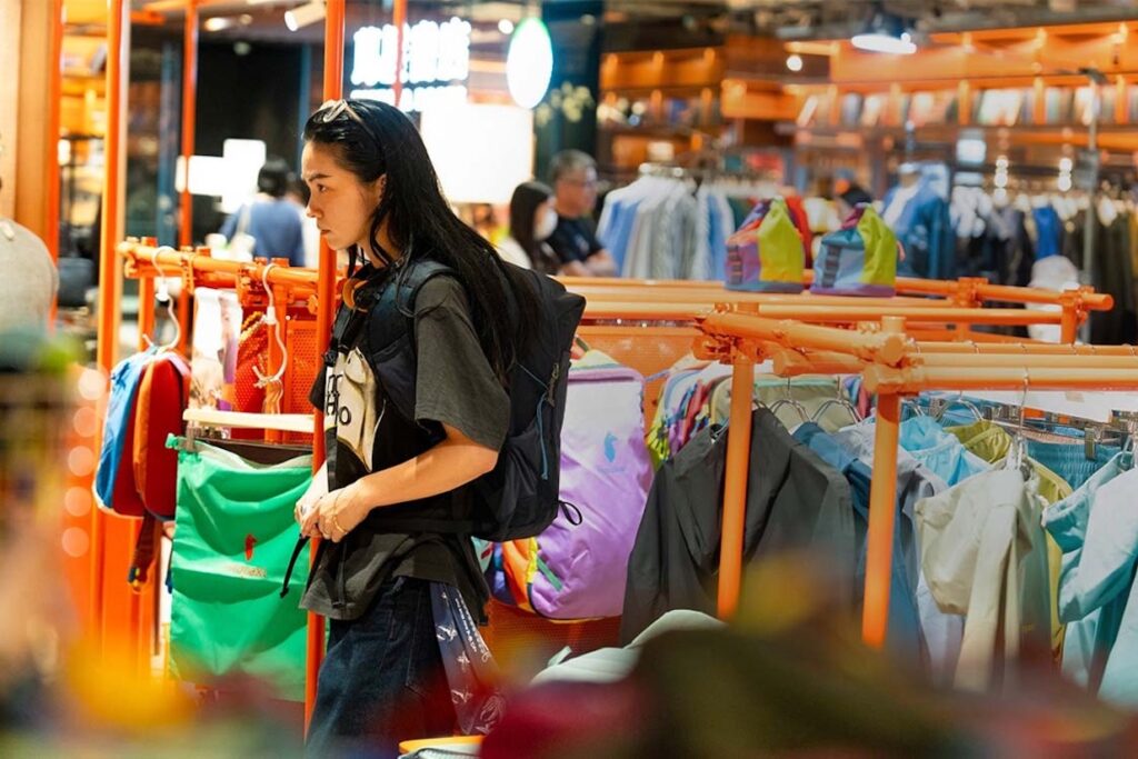 Hello！ Cotopaxiと福岡・天神の人々